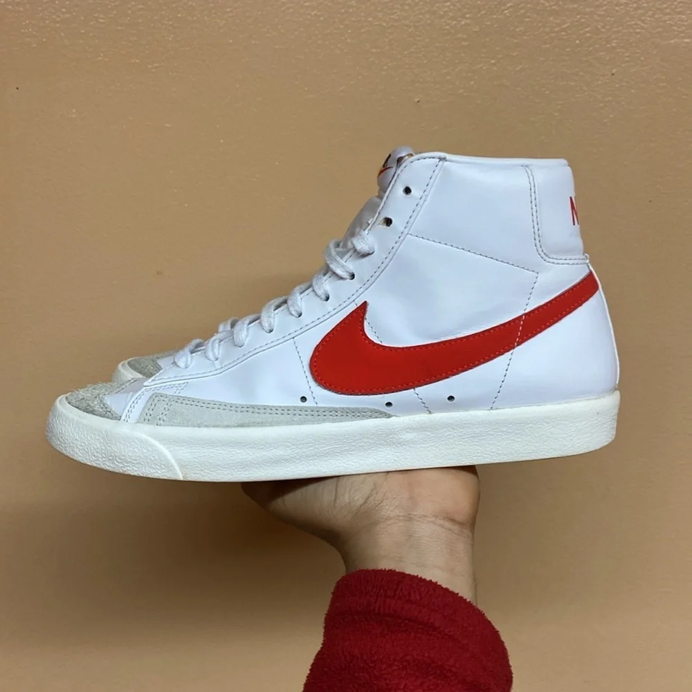 Nike Blazer Mid 77 Vintage “Habanero Red”